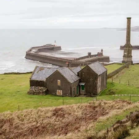 Lowther House -2 Bedrooms - Sleeps 4