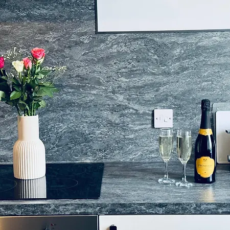 Lowther House -2 Bedrooms - Sleeps 4 Apartment Whitehaven